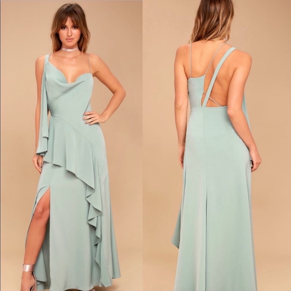 New - Tags on! Designer Keepsake Be Mine Gown